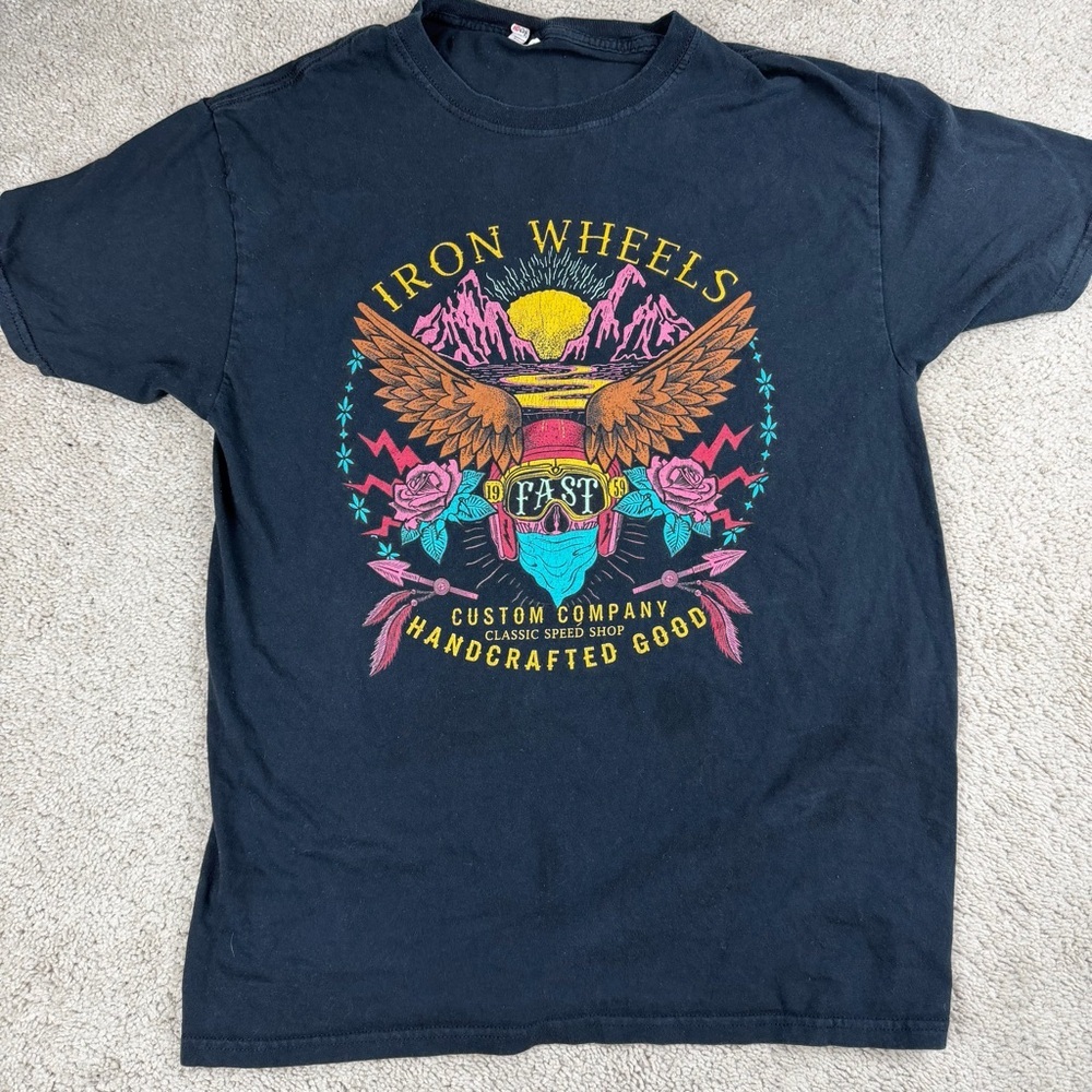 Men’s Iron Wheels Speed Shop Motorcycle Theme Black‎ Graphic Tee Size Medium